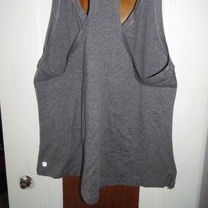 Aventura Tank and Salar Crop